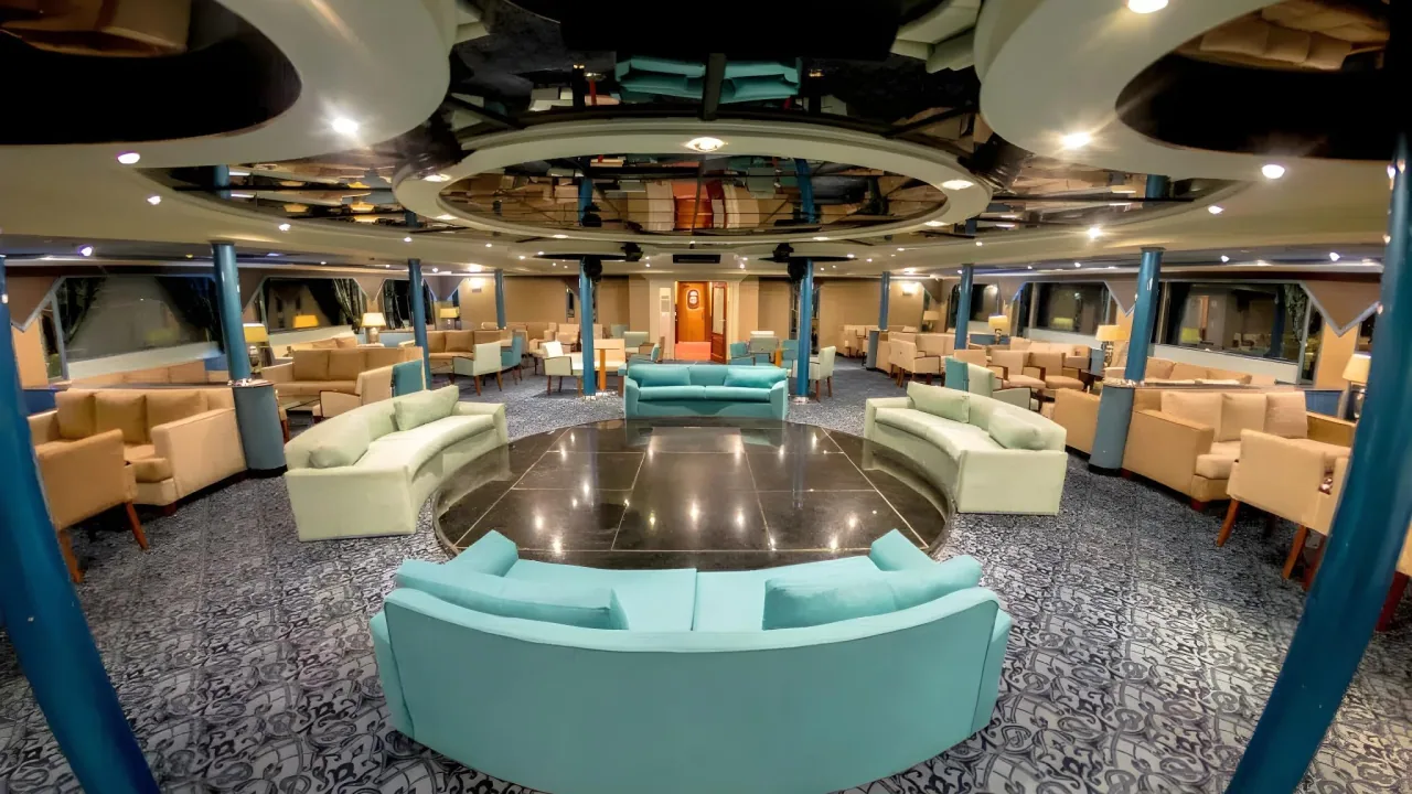 Royal Ruby | Cruise Trip